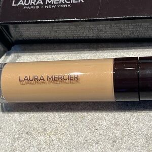 NEW SEALED Laura Mercier Lip Glacé Vanille